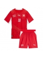 Otroške Nogometnih dresov Švica Granit Xhaka #10 Domači SP 2026 Kratki rokavi (+ hlače)